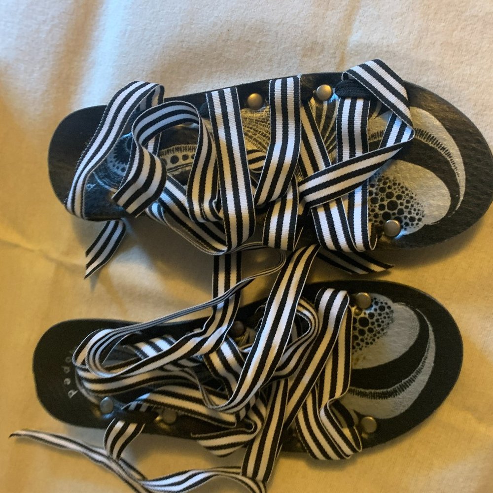 Mohop Ribbons Slide Sandals, with Assorted Ribbons. Size 7